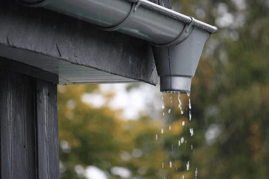 Gutter Maintenance Tasks for Every Season